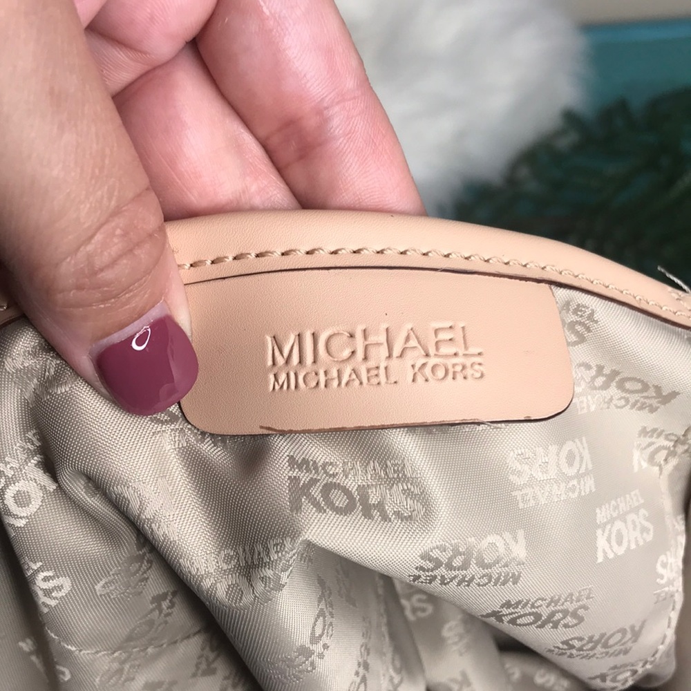 Michael Kors Plum Two Tone Slouchy Shoulder Bag - Picture 8 of 8